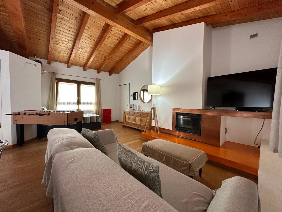 סאסארי Ng Guest House Il Ris מראה חיצוני תמונה