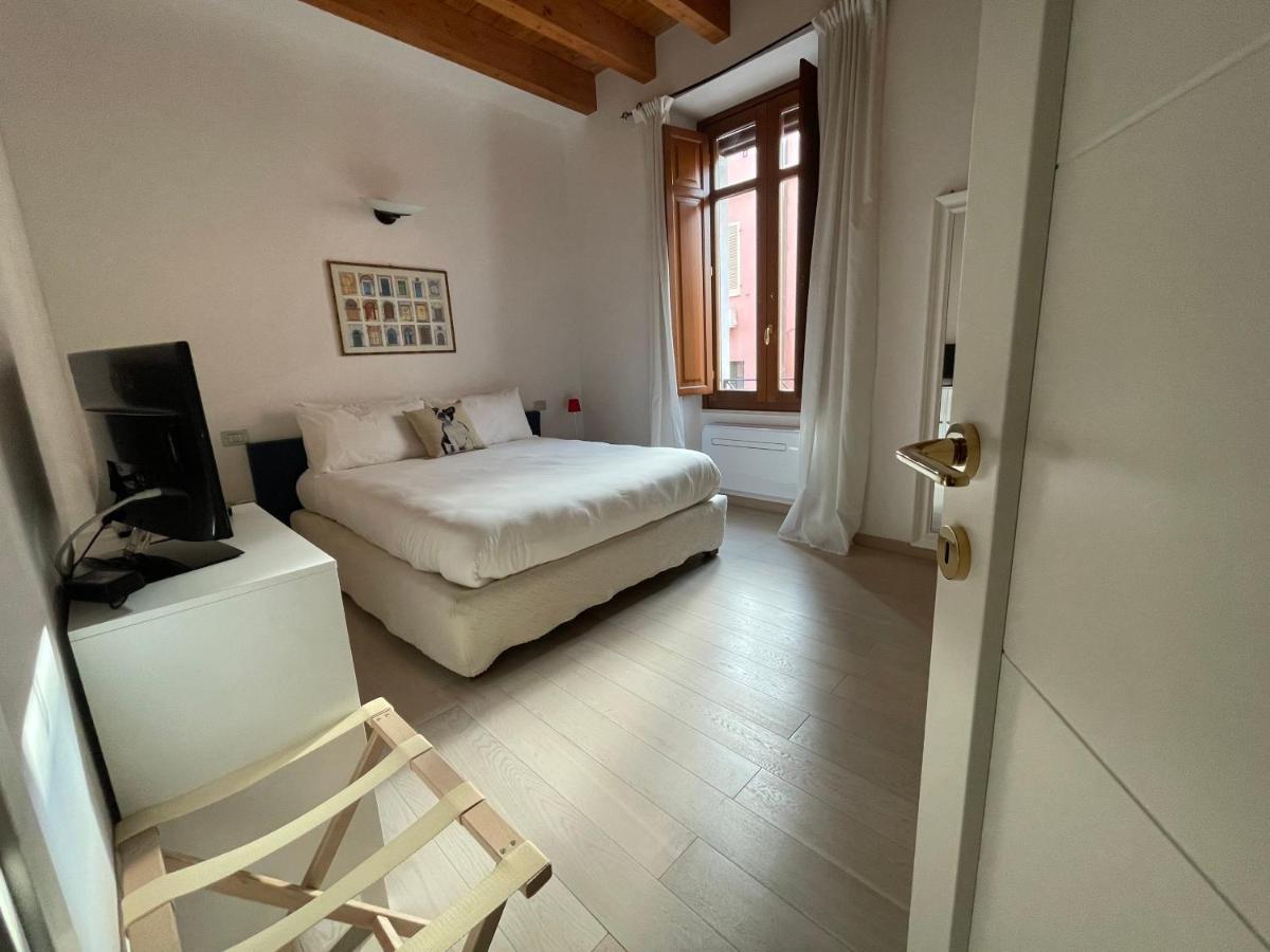 סאסארי Ng Guest House Il Ris מראה חיצוני תמונה
