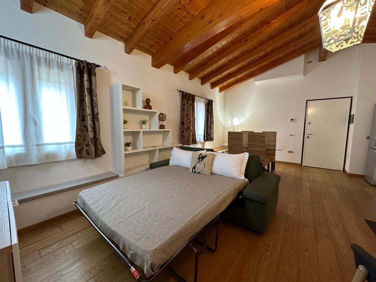 סאסארי Ng Guest House Il Ris מראה חיצוני תמונה