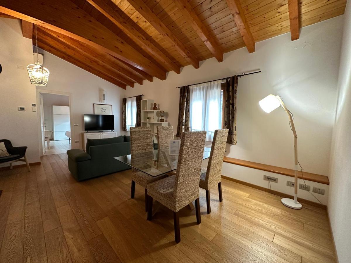 סאסארי Ng Guest House Il Ris מראה חיצוני תמונה