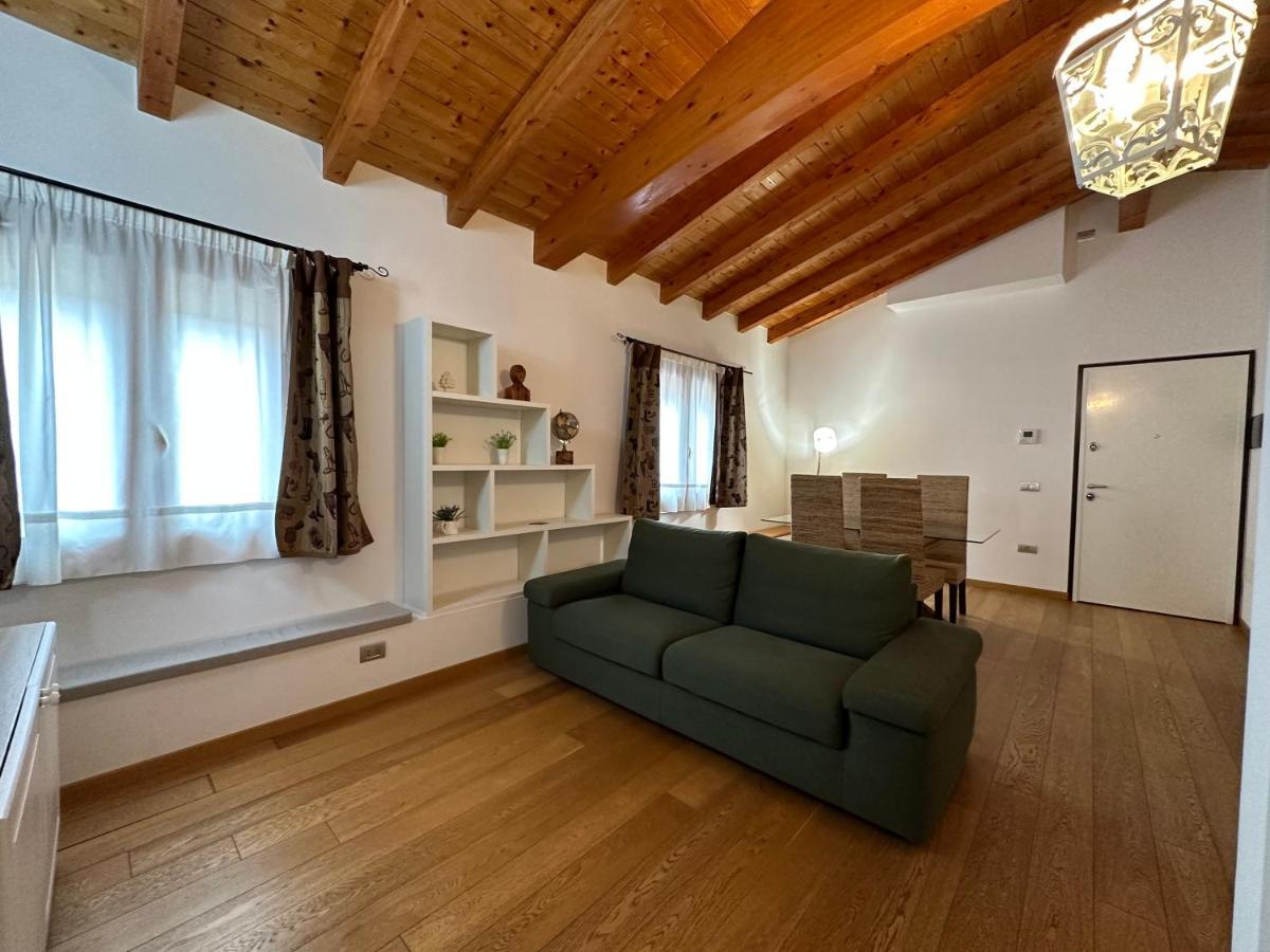 סאסארי Ng Guest House Il Ris מראה חיצוני תמונה
